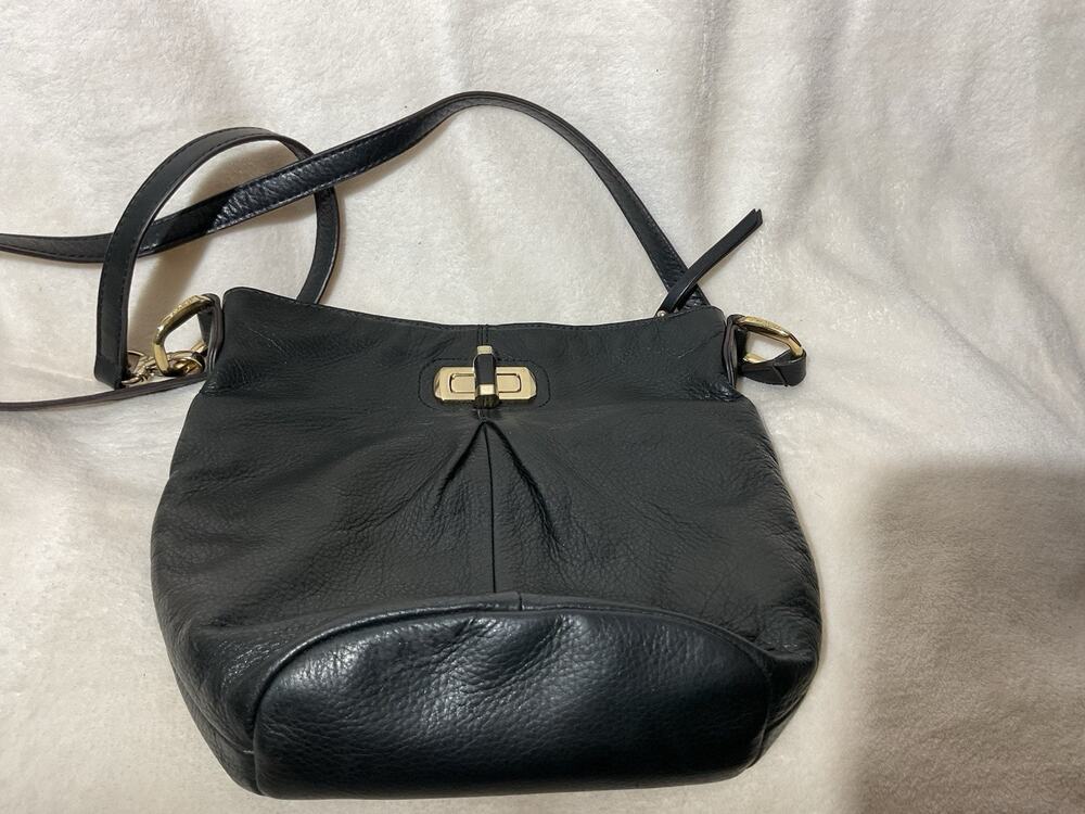 B. Makowsky Black Leather Handbag Shoulder or Crossbody Purse Adjustable Strap